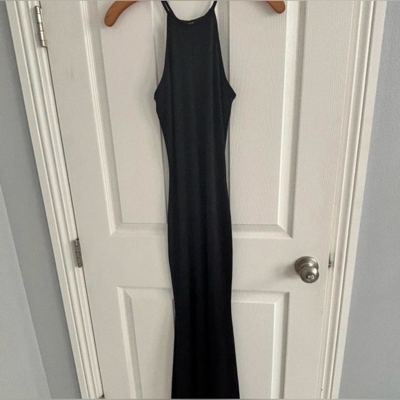 bebe Black Keyhole Body Hugging Maxi Dress - Picture 5 of 6